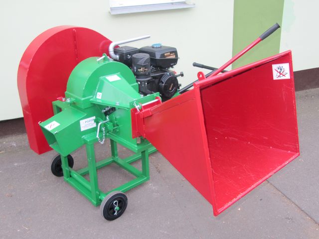 Špalíkovač Pirana Longa el.motor 4 kW- sleva 5%