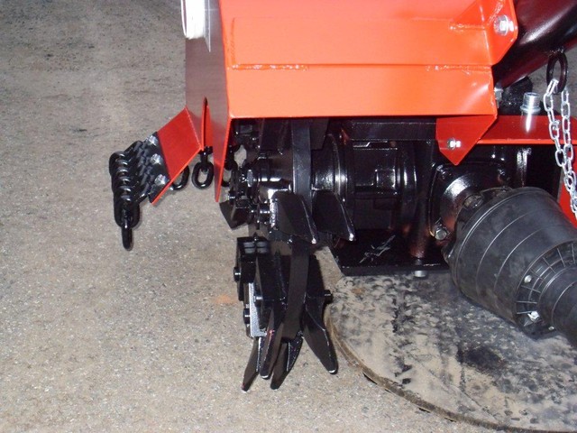 Pařezová fréza Bystroň za traktor